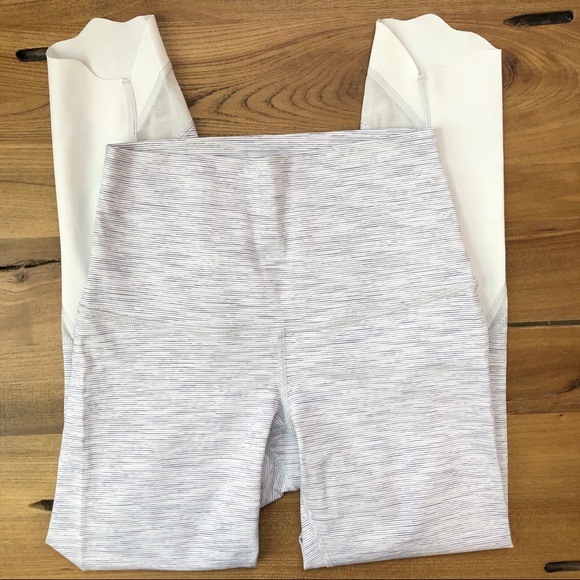 Lululemon Wunder Under Crop II *Roll Down Scallop Luxtreme 24" Wee Are From Spac - Picture 9 of 14